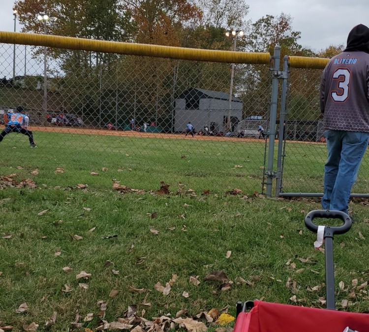 jeffersontown-youth-baseball-field-7-photo